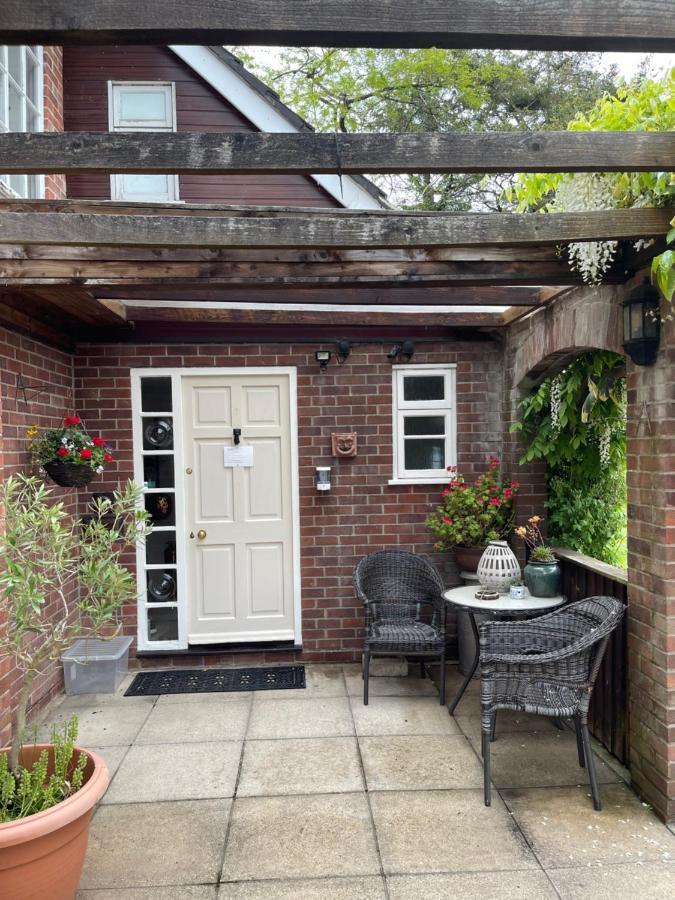 High Mead Bed and Breakfast Woodsford Buitenkant foto